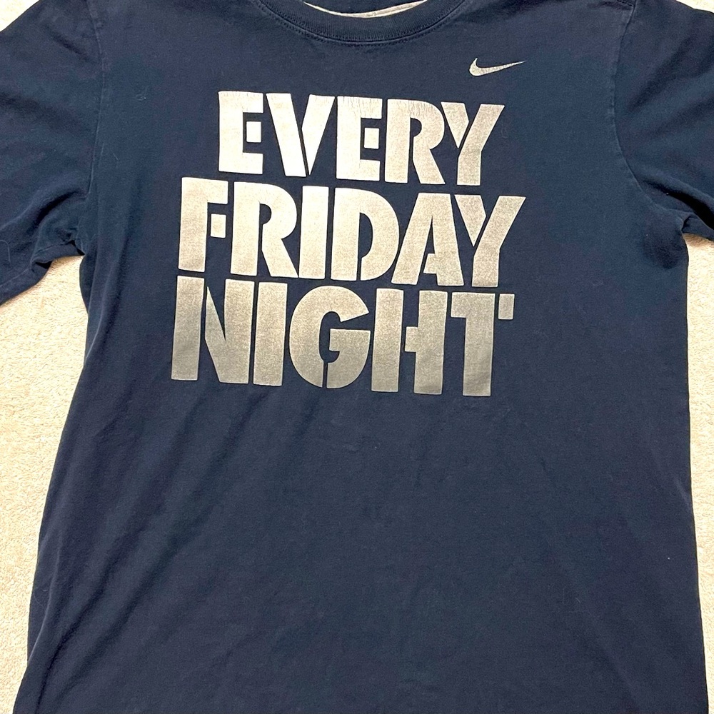 Nike T-Shirt Boy's Large